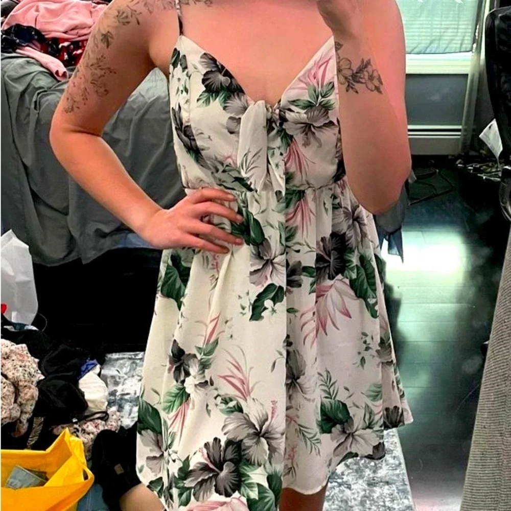 Sienna Sky Spaghetti Strap Floral Dress - Picture 2 of 6